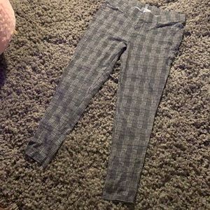 Che keyed board Pants ‼️